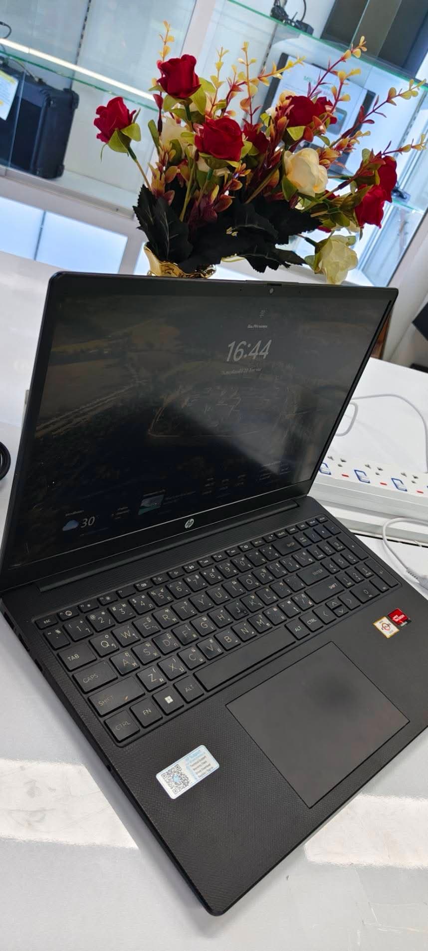 HP 15s Athlon Gold 8GB/256GB - รูปที่ 3