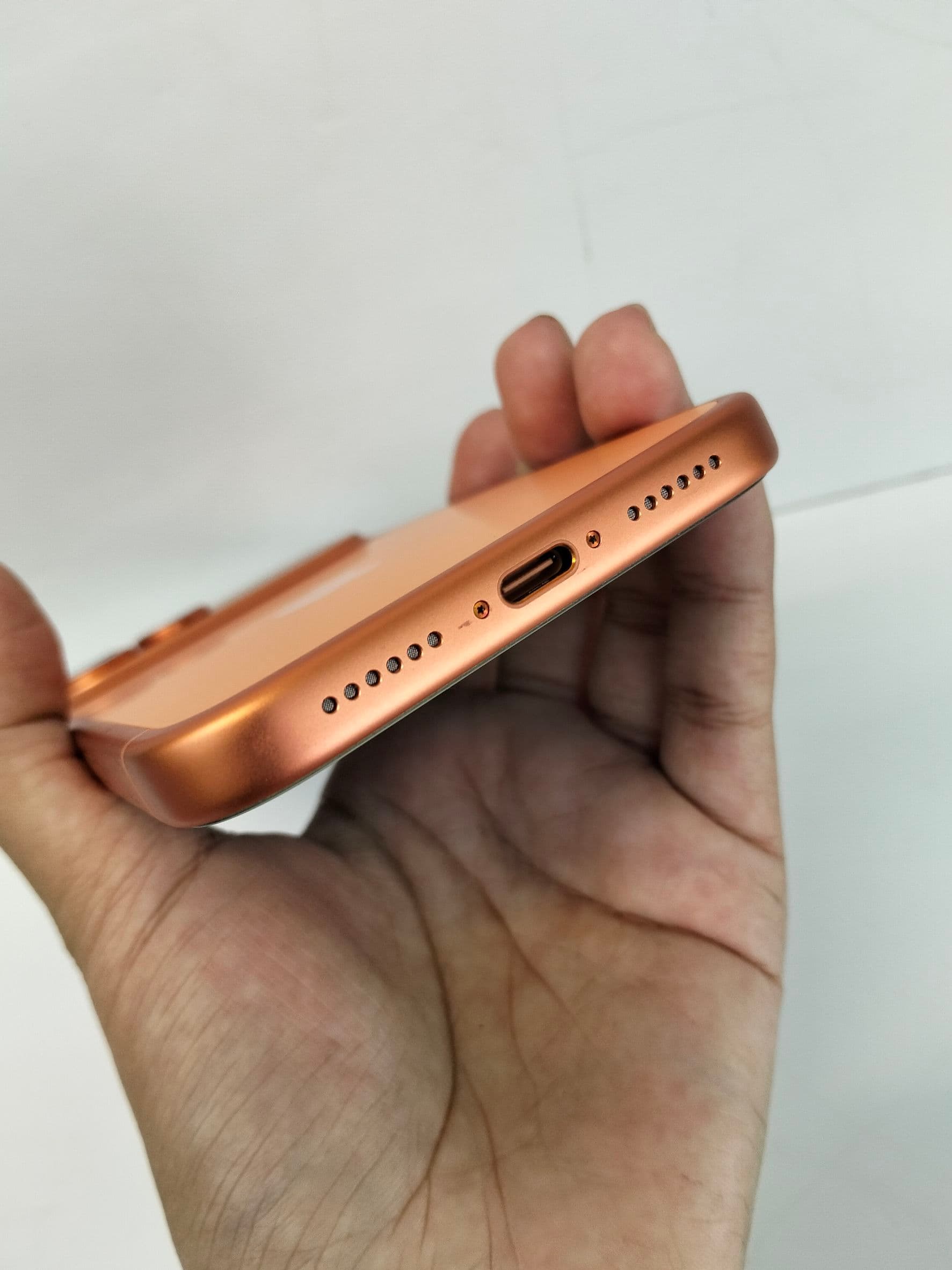 iPhone 17 Pro Max 256GB Cosmic Orange สภาพเหมือนใหม่ แบต 100% 3 รอบชาร์จ ประกัน Apple ถึง23/8/27 - รูปที่ 4