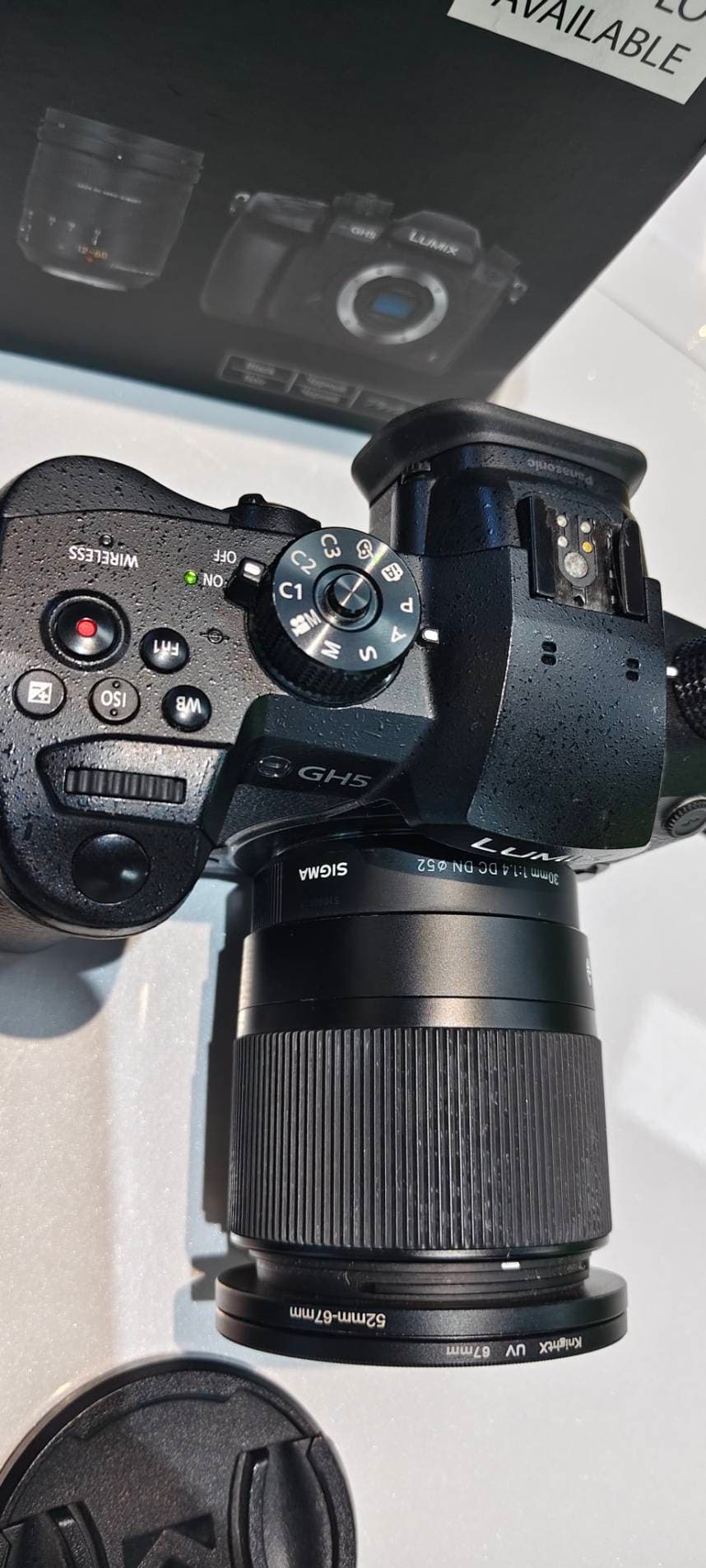 Panasonic Lumix GH5 ชุดพร้อมเลนส์ Sigma 30mm F1.4 - รูปที่ 1