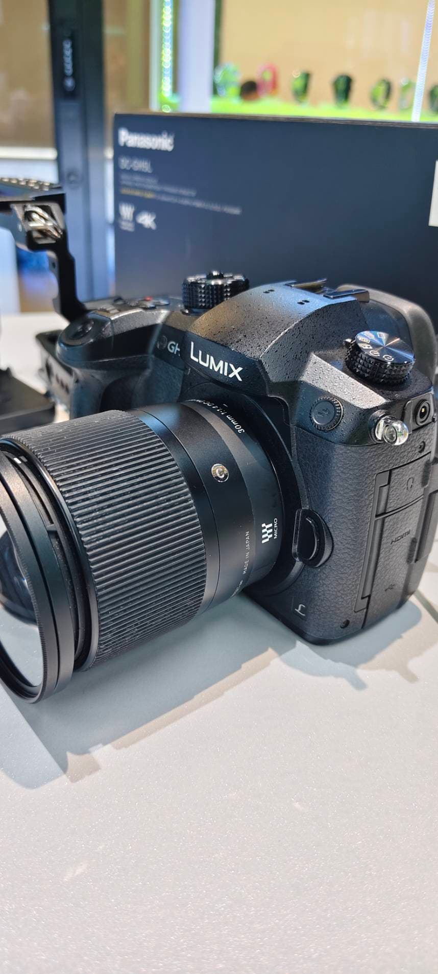 Panasonic Lumix GH5 ชุดพร้อมเลนส์ Sigma 30mm F1.4 - รูปที่ 2