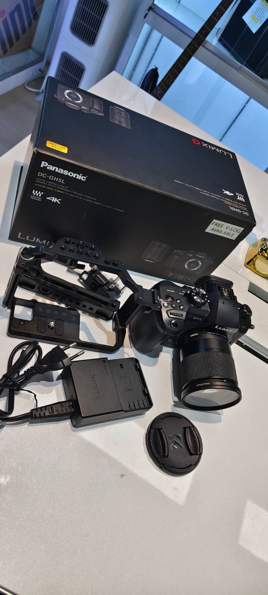 Panasonic Lumix GH5 ชุดพร้อมเลนส์ Sigma 30mm F1.4 - รูปที่ 5